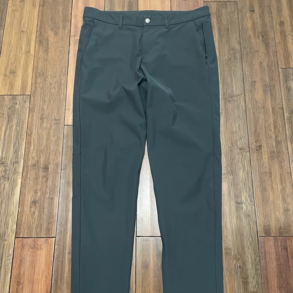 Lululemon Commission Pants - Size 34 34” Melanite